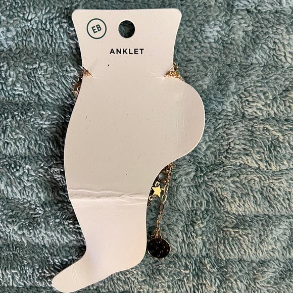 Gold Jewelry Bundle – D’Bello Earrings Sets & Celestial Anklet (3-Piece) - Picture 8 of 9